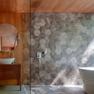 20.- URIRIN INN (10)