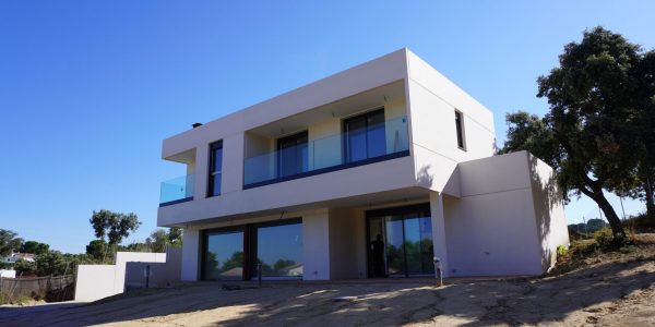 Arquitectura residencial moderna en calle Batres